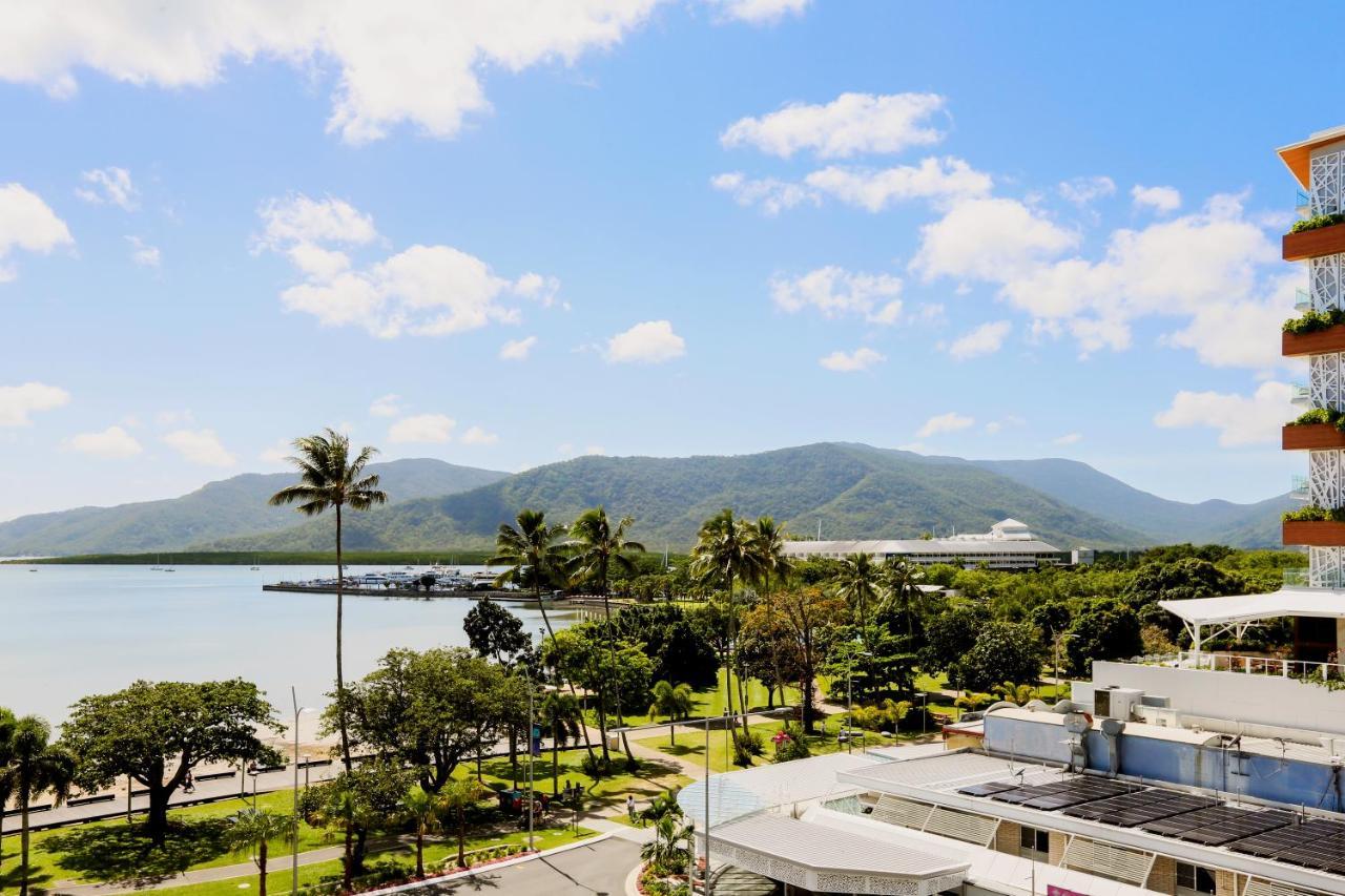 The Harbour View Condo Κερνς Εξωτερικό φωτογραφία